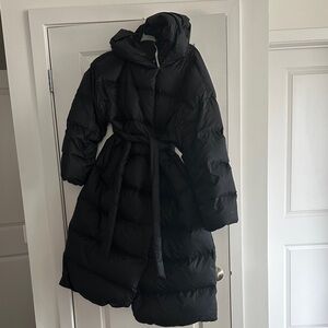 Lululemon Athletica Black Puffer Jacket